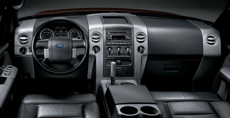  Ford F-150 2004 года  (фото 46 из 57)
